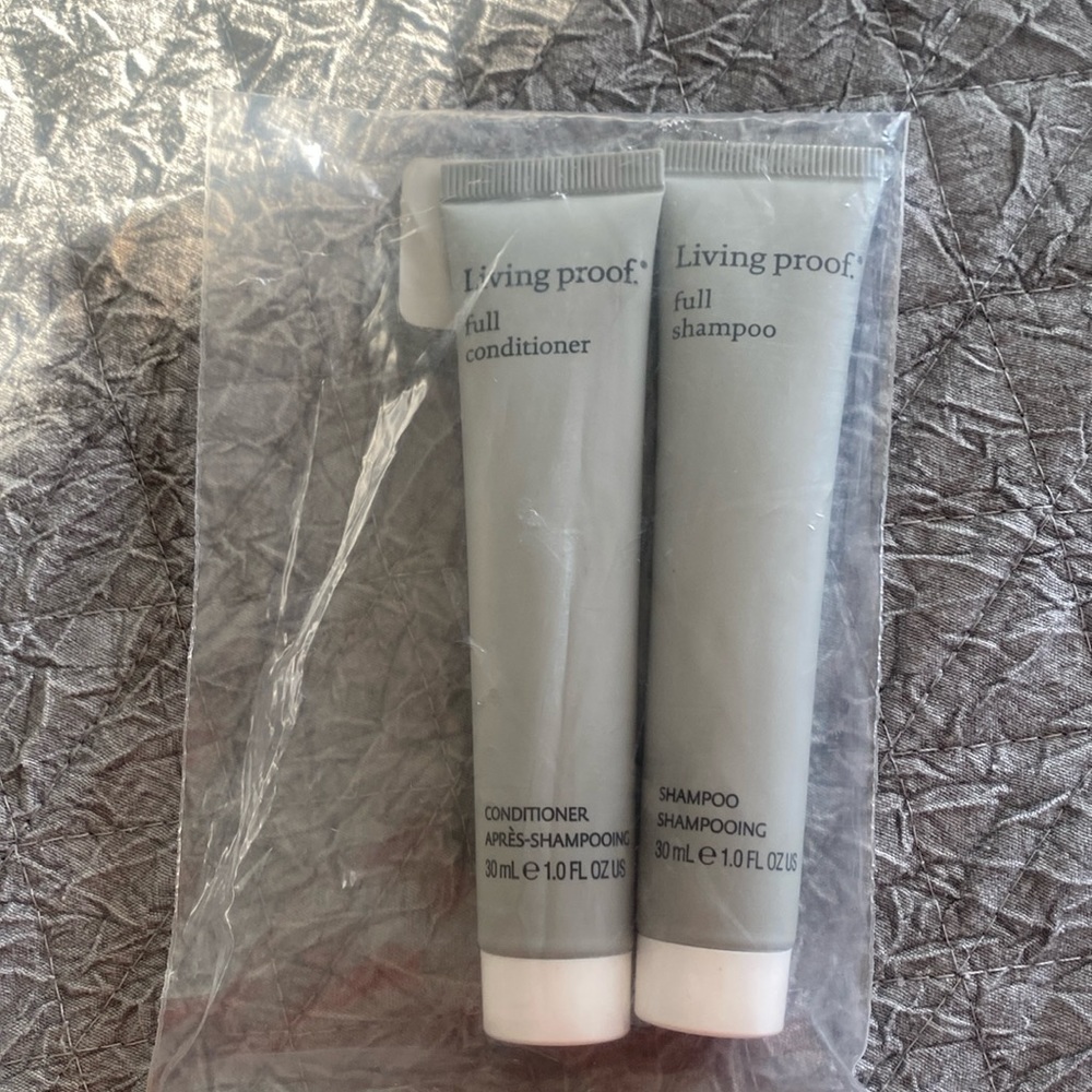 Living Proof conditioner and shampoo travel size